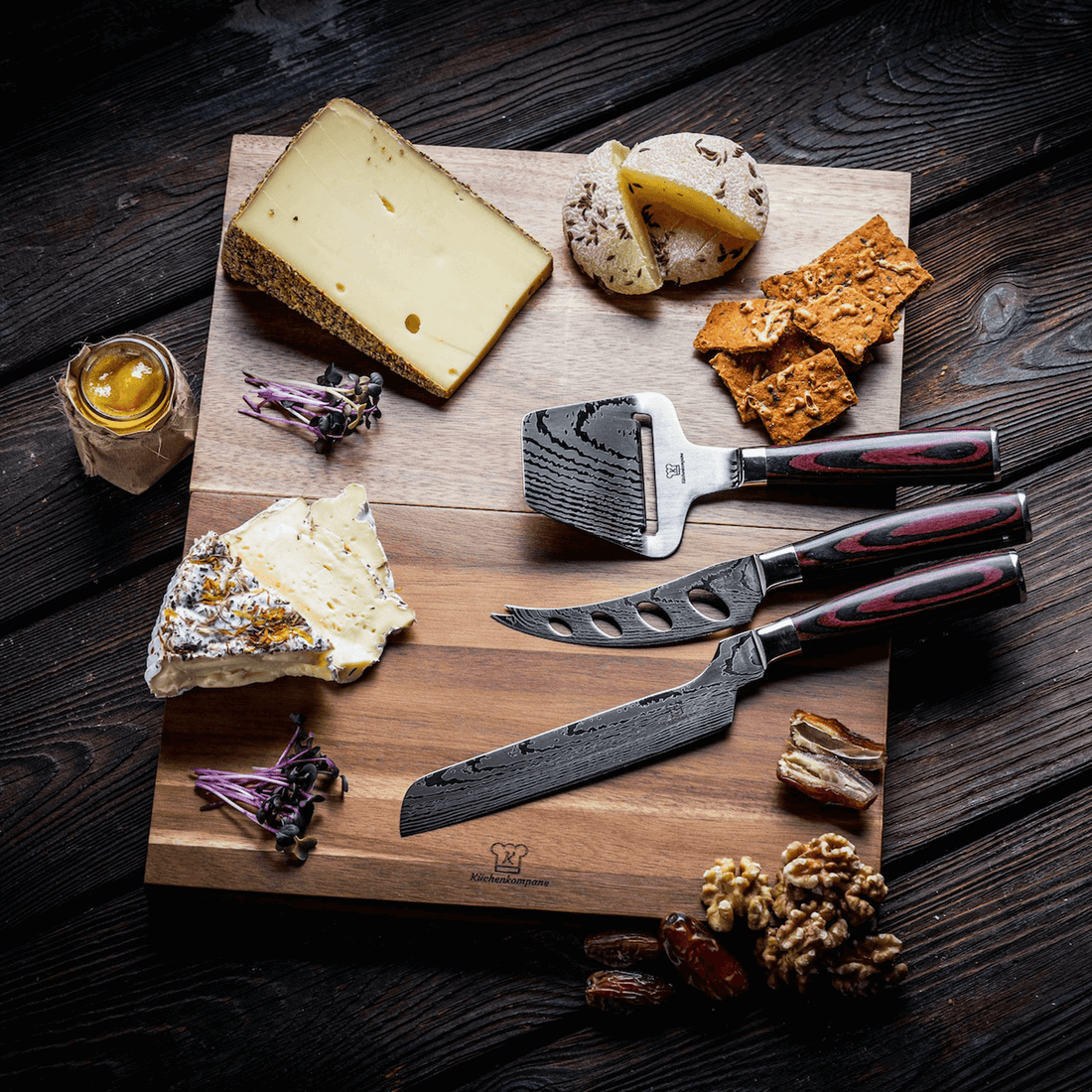 Osteserveringssæt | 2i1 osteknivsæt og skærebræt