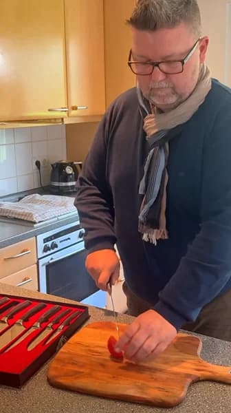 Mikkel R.
